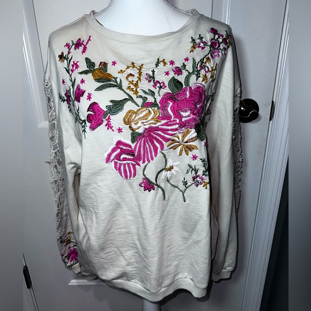 Anthropologie Embroidered Floral Lace Sleeve Slub Knit Pullover Top XL